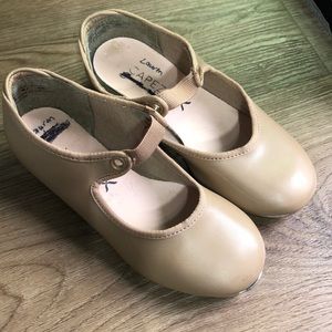 Kids Capezio Tap Shoes Sz 11.5